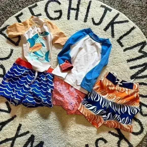 Boys 12-18 month swimsuit trunks rash guard bundle - Picture 1 of 1